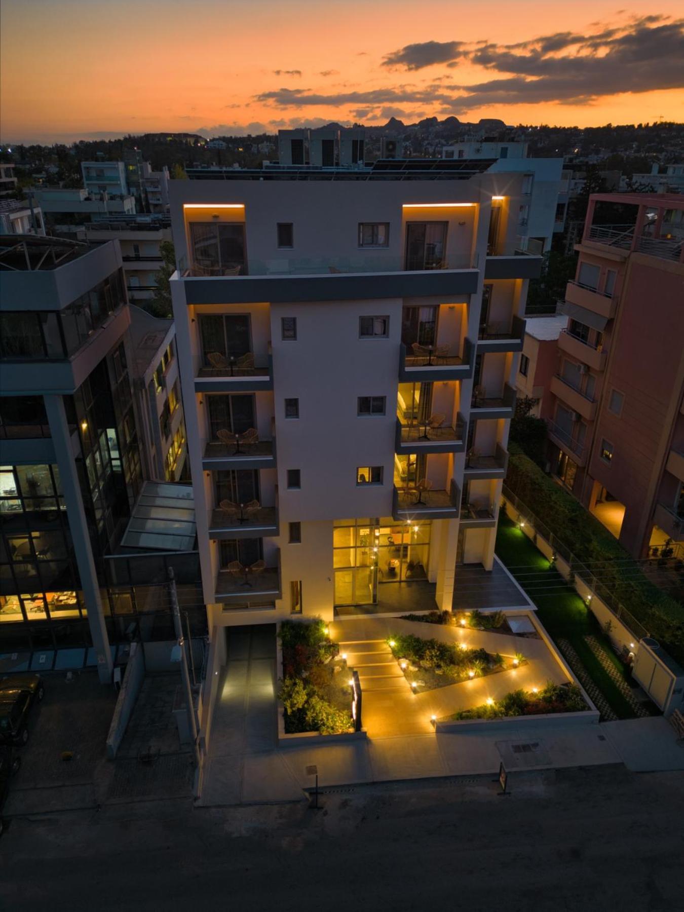 Wellnest Hotel Athens Ngoại thất bức ảnh